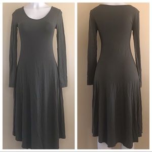 Long Sleeve Sexy Stretchy Midi Dress S Green EUC